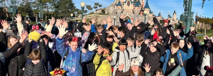 the-marine-academy-primary-contingent-at-disneyland-paris